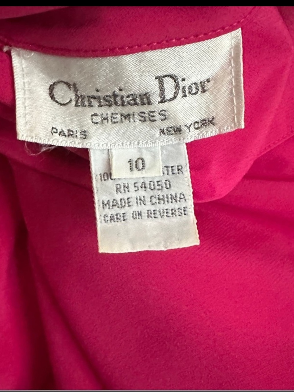 Dior Button-Front Blouse in Vibrant Fuchsia - Picture 3 of 4